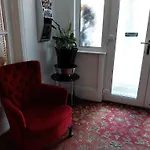 Columbus Rooms