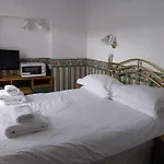 Columbus Rooms
